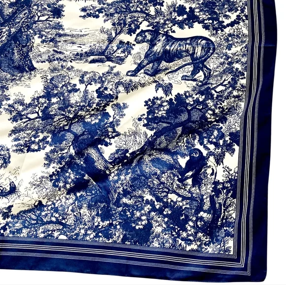 Floral Satin Square Scarf Blue White 35" Head Hair Neck Bandana Preppy New - Picture 4 of 17